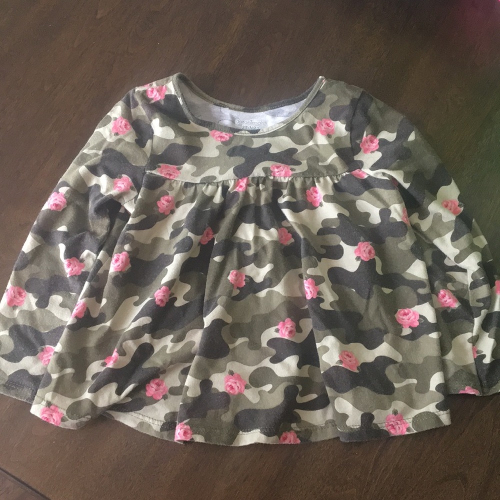 Long sleeve shirt and bottoms